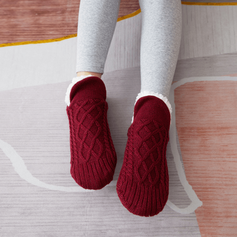 V-mouth Fluffy Slipper Socks