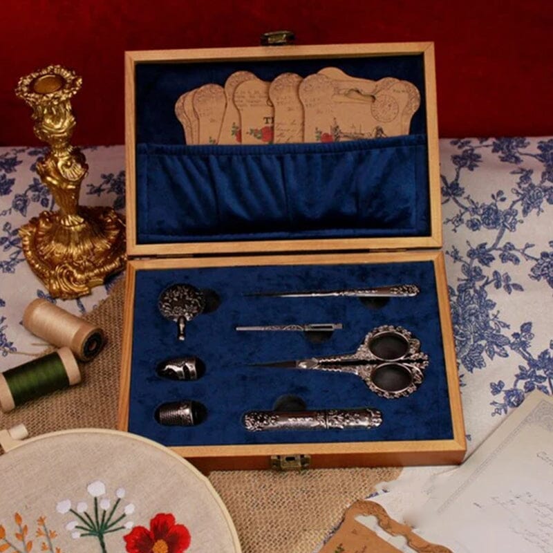 Vintage 5-Piece Set of Pointed Scissors