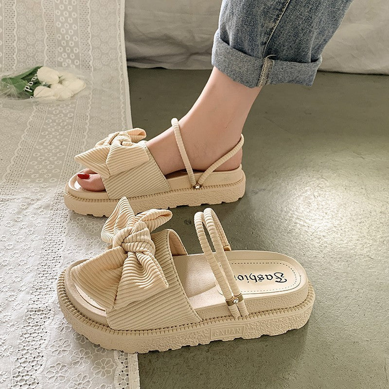 Versatile Summery Sandals With A Bow