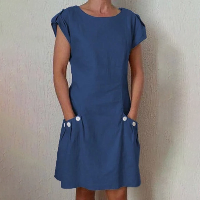 solid double pocket dress