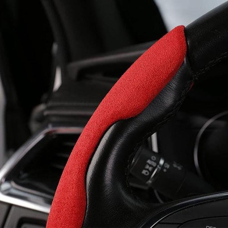 Car Anti-Skid Plush Steering Wheel Cover