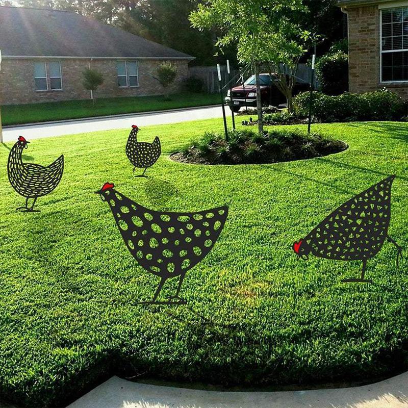 Simulated Chicken Ornament for Yard